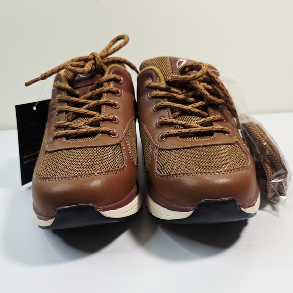 NWT Zeba Hands Free Slip On Lace Brown Athleisure Walking Sneakers Men\'s Size 8 main image 8